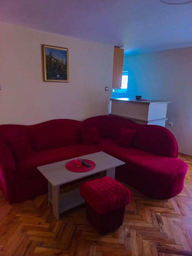 Ledine Green Garden Apartment מראה חיצוני תמונה